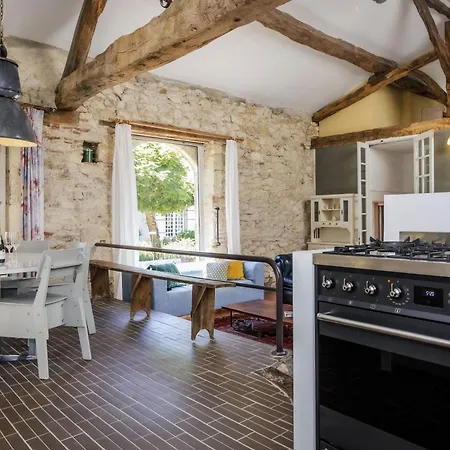 Holiday home La Loge - Chateau Mondou *